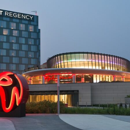 Resorts World NYC Hosts Mega Event Featuring Concerts, Rewards, and Luxe Giveaways in January 2024